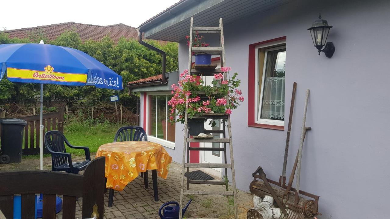 Zimmervermietung Zahn Baalberge Екстер'єр фото