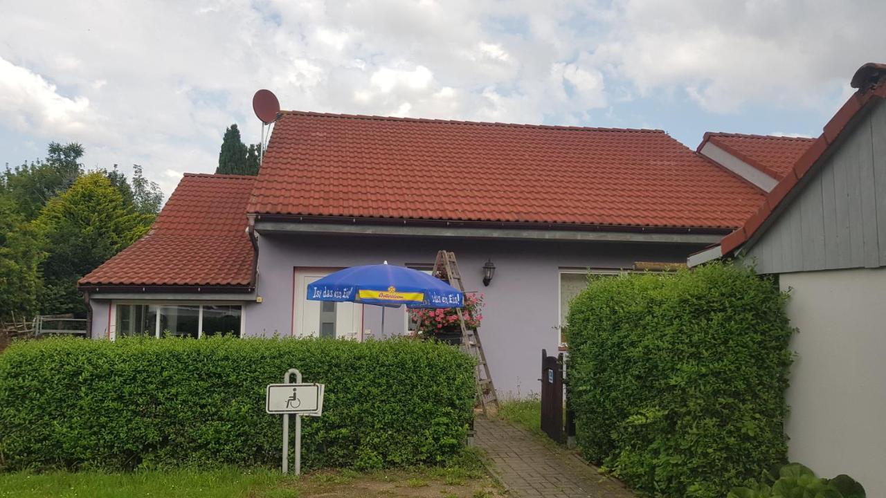 Zimmervermietung Zahn Baalberge Екстер'єр фото